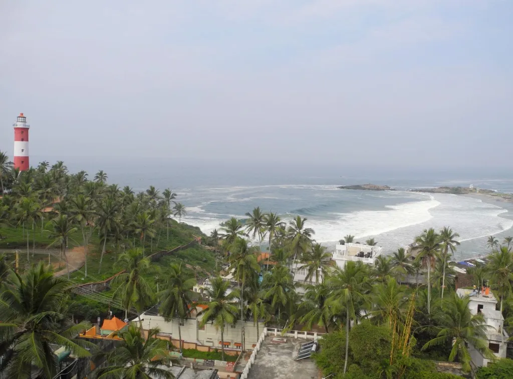 unsplash_0tuzOfs-T3s_kerala.webp