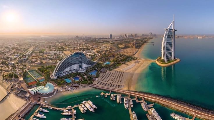 Explore Dubai